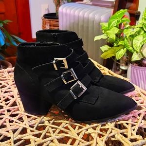 Bamboo Black Booties Size 8